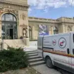A XIV. kerületi Millennium Háza épületében dolgozik a Világi Duguláselhárítás